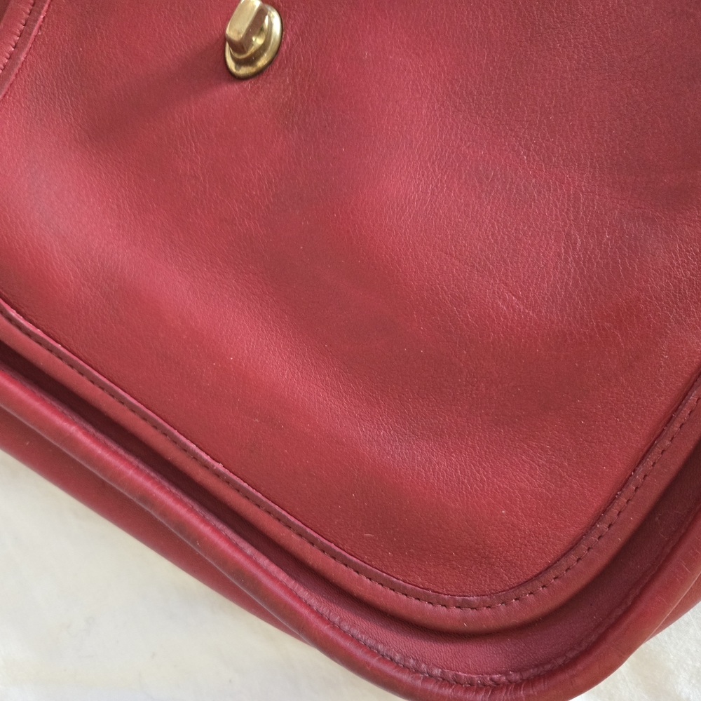 Vintage Coach Large Side Pack In Red - Picture 4 of 13